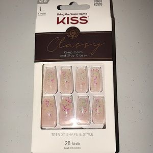 KISS Classy Collection Press On Nails